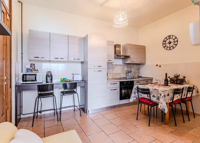 Castagno 1 & 2 On The Wayfarer's Path With Ac And Wifi Bellano