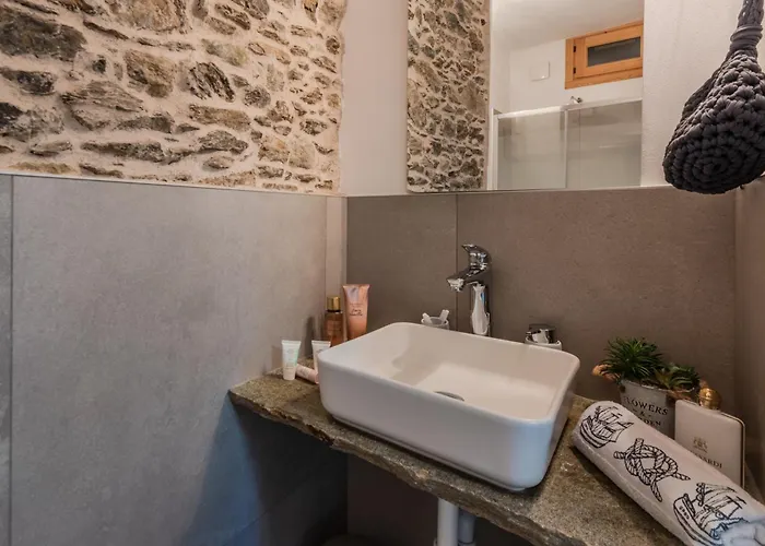 Castagno 1 & 2 On The Wayfarer's Path With Ac And Wifi Bellano