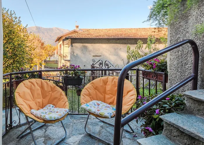 Appartement Castagno 1 & 2 On The Wayfarer's Path With Ac And Wifi