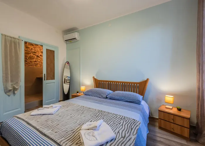 Castagno 1 & 2 On The Wayfarer's Path With Ac And Wifi *