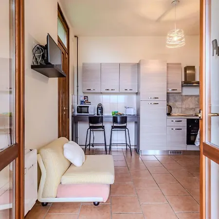 Casa Castagno 2 Sul Sentiero Del Viandante•ac•wifi Daire Bellano