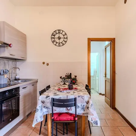 Daire Casa Castagno 2 Sul Sentiero Del Viandante•ac•wifi