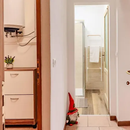 Daire Casa Castagno 2 Sul Sentiero Del Viandante•ac•wifi *