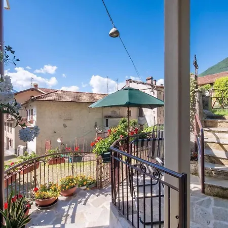 Casa Castagno 2 Sul Sentiero Del Viandante•ac•wifi Daire Bellano