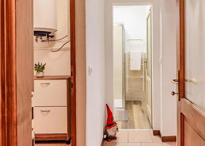 Castagno 1 & 2 On The Wayfarer's Path With Ac And Wifi 公寓 *